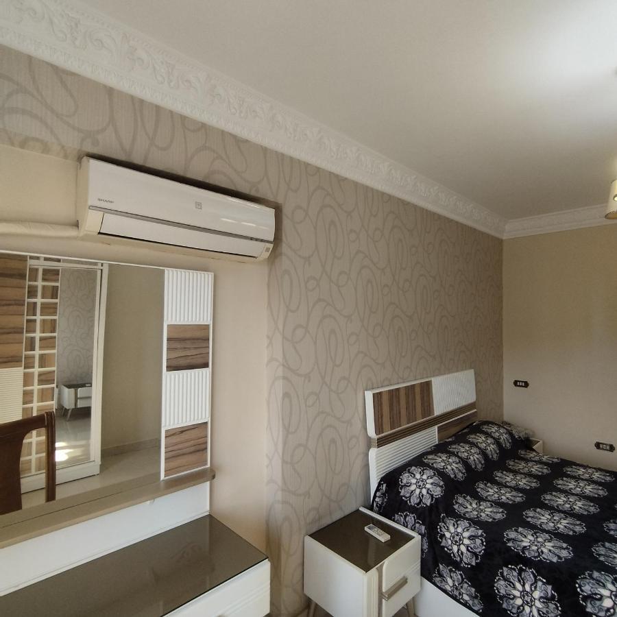 Comfort & Luxury Five Stars * Cairo